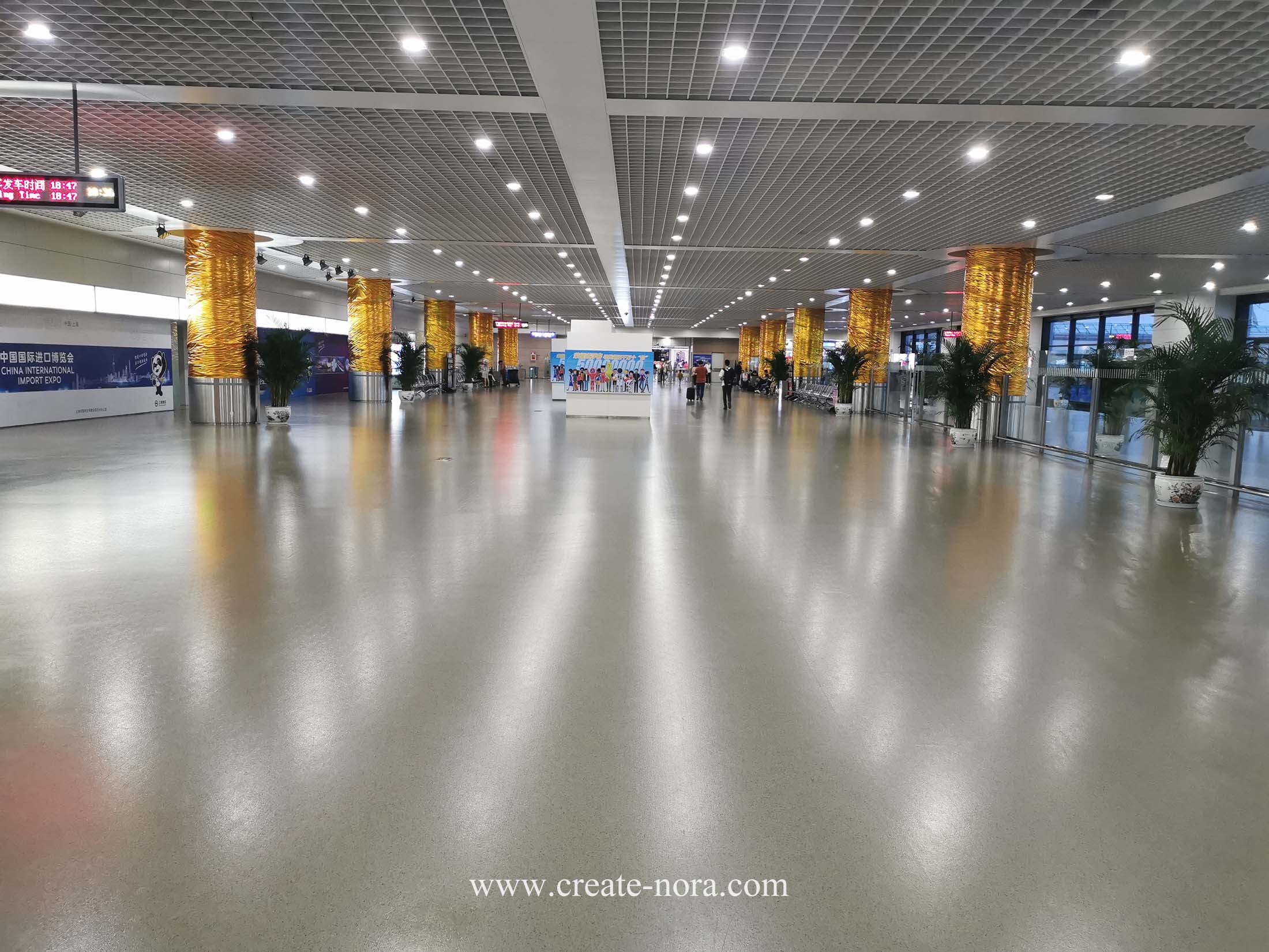 the photo of nora rubber flooring in Shanghai Maglev Longyang Road Station and Pudong Airport Station 12